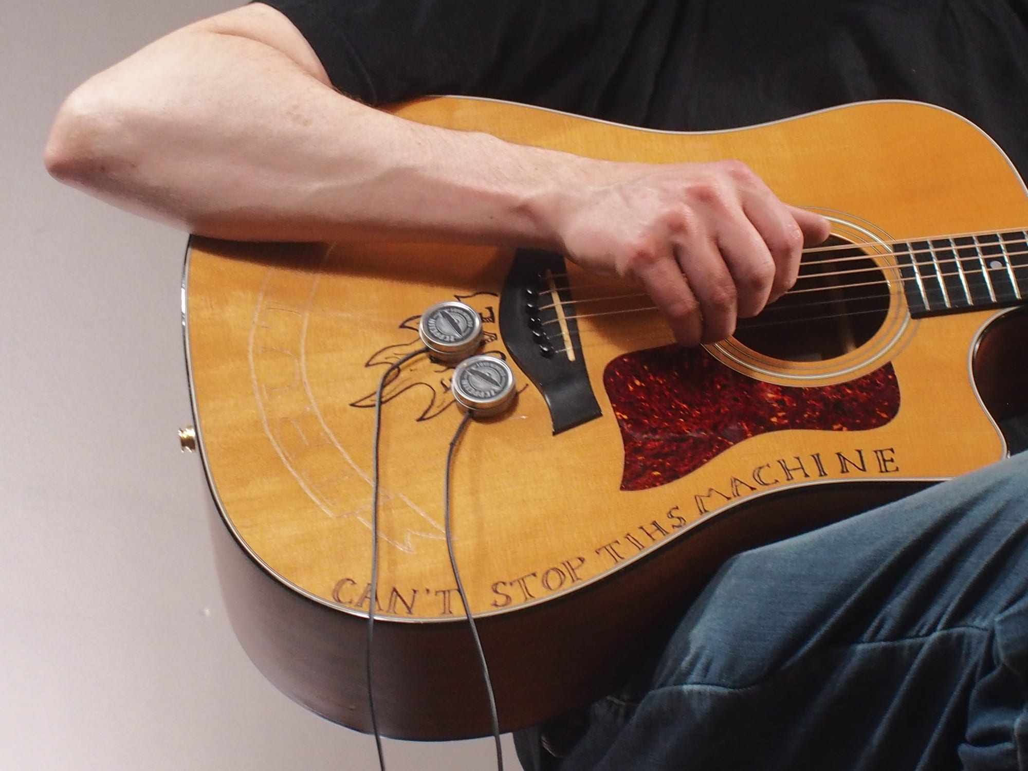 Acoustic instruments — Capture every resonance.